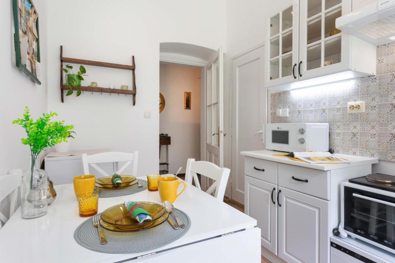 Cozy And Bright 1Bdr Apartment In The City Center! Zagreb Exteriör bild
